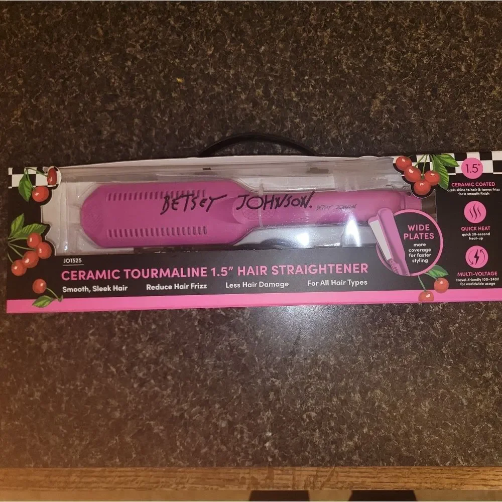 🆕️👨‍🦰Betsey Johnson Pink Ceramic Tourmaline 1.5